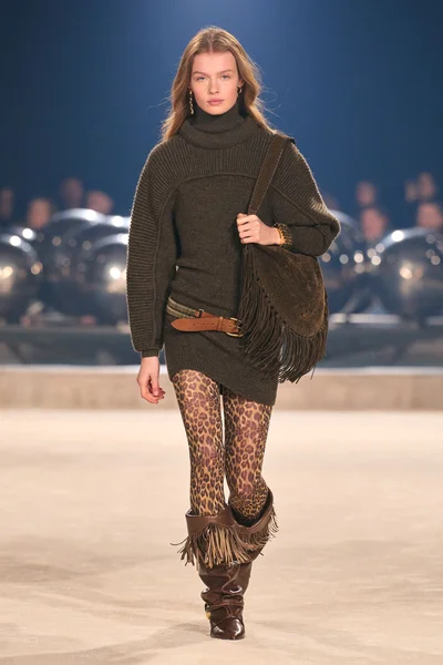 Look 6